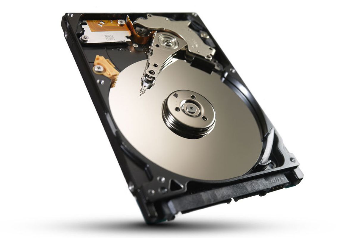 0A53061 - HGST - TRAVELSTAR 7K200 HTS722080K9A300 80GB 7200RPM SATA 3GB/S 16 MB CACHE HOT SWAPPABLE 2.5-INCH HARD DRIVE